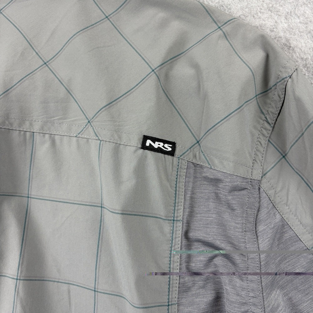 NRS Guide Shirt Mens Medium Gray Plaid Performance Snap Button Fishing UPF 50 - Picture 5 of 10